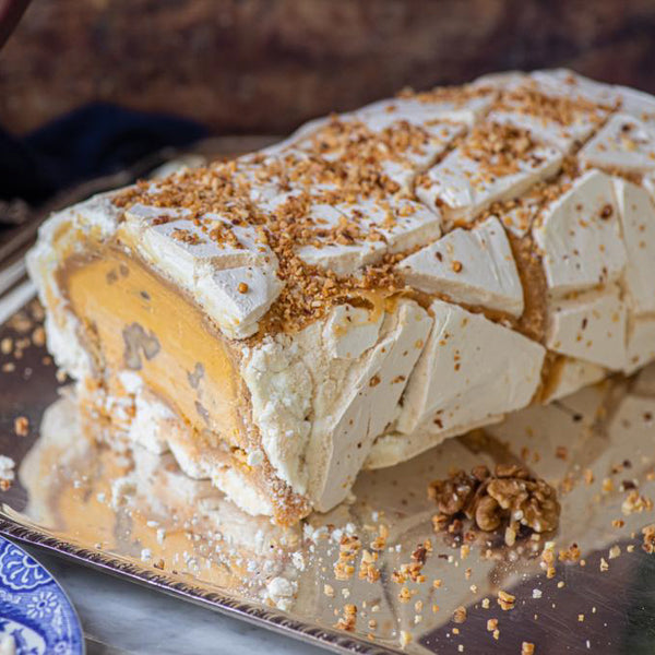 Tronco de merengue y lúcuma